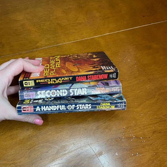 Star Svensdotter Series Dana Stabenow Bundle of 3 Books Sci Fi Action Adventure - Picture 3 of 9